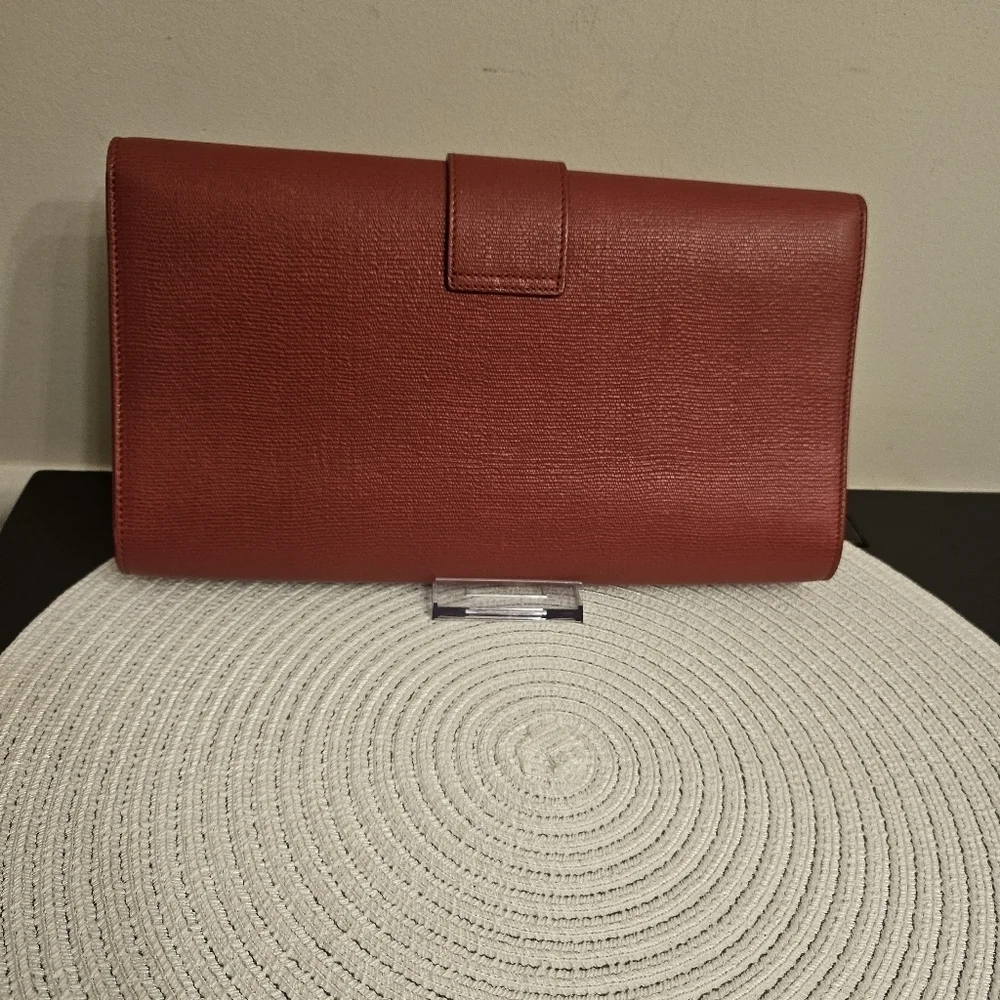 Saint Laurent Y Clutch in Red Pebbled Calfskin Leather with Gold Hardware - Picture 12 of 15